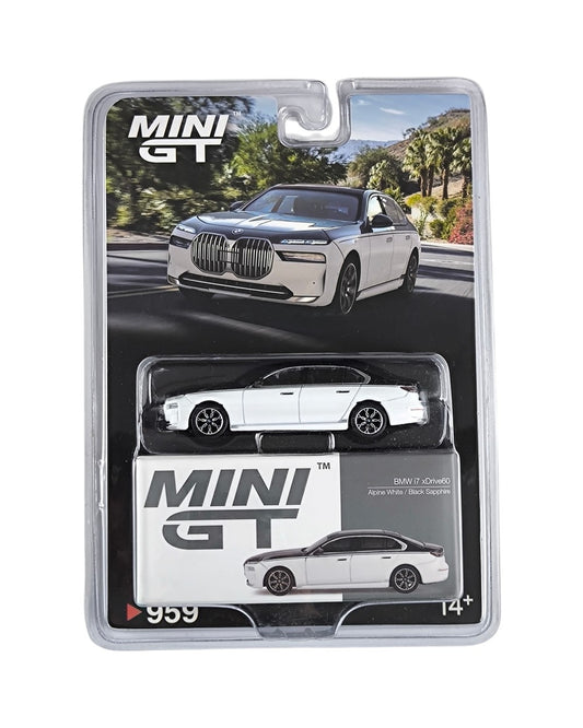 MINI GT BMW i7 xDrive60 Alpine White / Black Sapphire 1:64